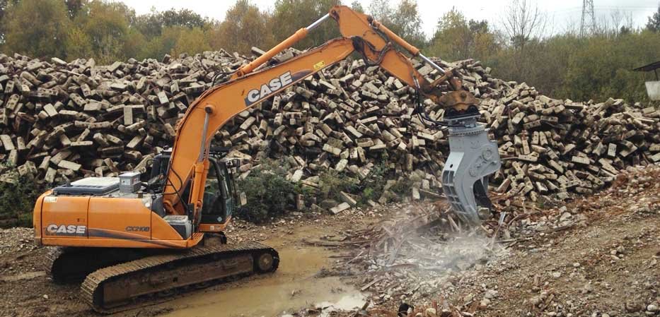 Equipement de démolition broyeur béton AJCE