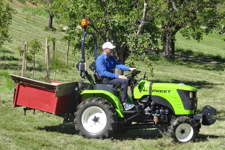 Microtracteur Preet 20 ch avec benne