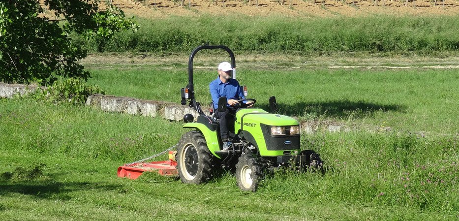 Girobroyeur sur microtracteur Preet