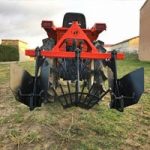 Arracheuse pomme de terre - outils micro tracteur Preet