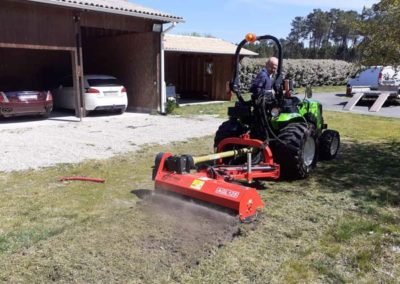 Broyeur sur micro tracteur Preet Avenger 26 ch