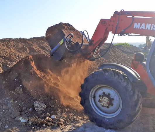 Bernasconi TP s'équipe d'une benne chauffante à enrobé Asphaltherm