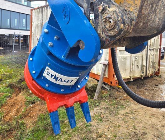 Bernasconi TP s'équipe d'une benne chauffante à enrobé Asphaltherm